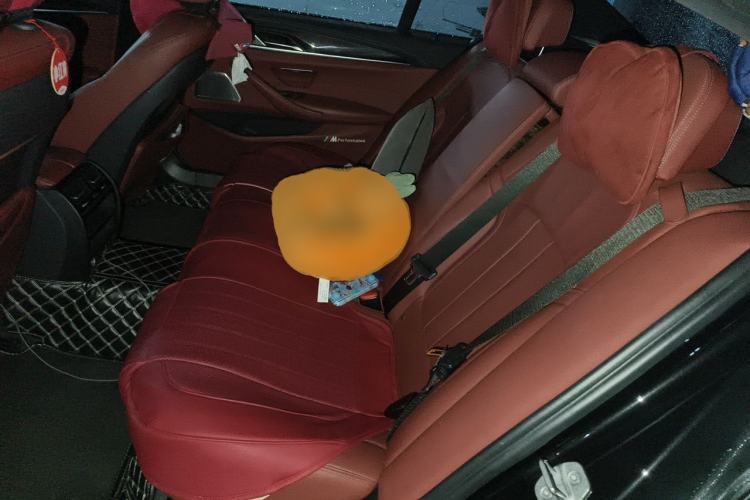 Used BMW 5 Series 2020 530Li Leading Model M Sport Package Left Rear Seat