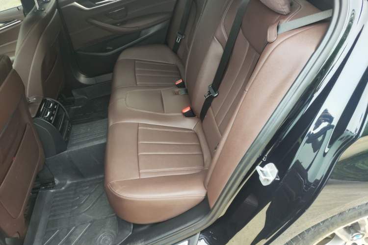 Used BMW 5 Series 2020 525Li M Sport Package Left Rear Seat
