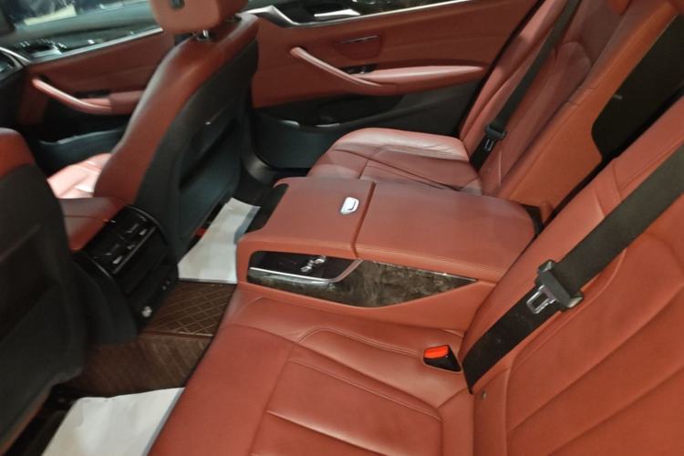 Used BMW 5 Series 2020 530Li Leading Model M Sport Package Left Rear Seat