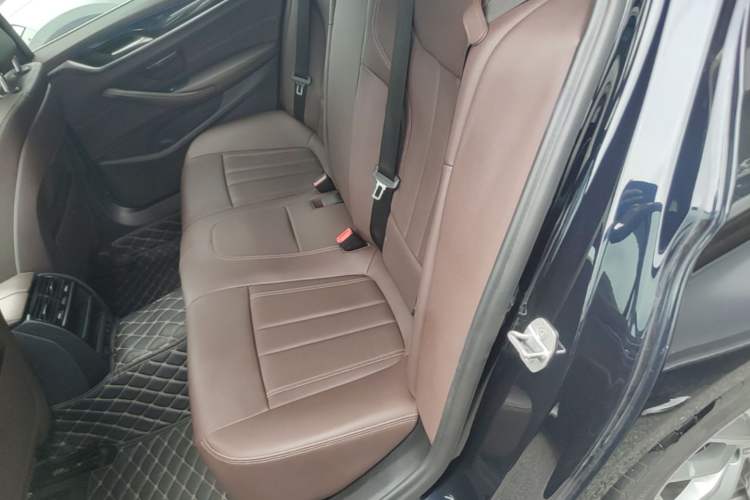 Used BMW 5 Series 2020 525Li M Sport Package Left Rear Seat