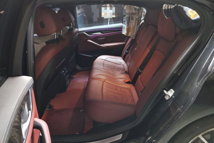 Used BMW 5 Series 2020 530Li Leading Model M Sport Package Left Rear Seat