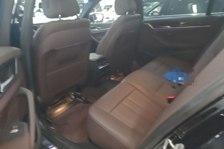 Used BMW 5 Series 2020 525Li M Sport Package Left Rear Seat