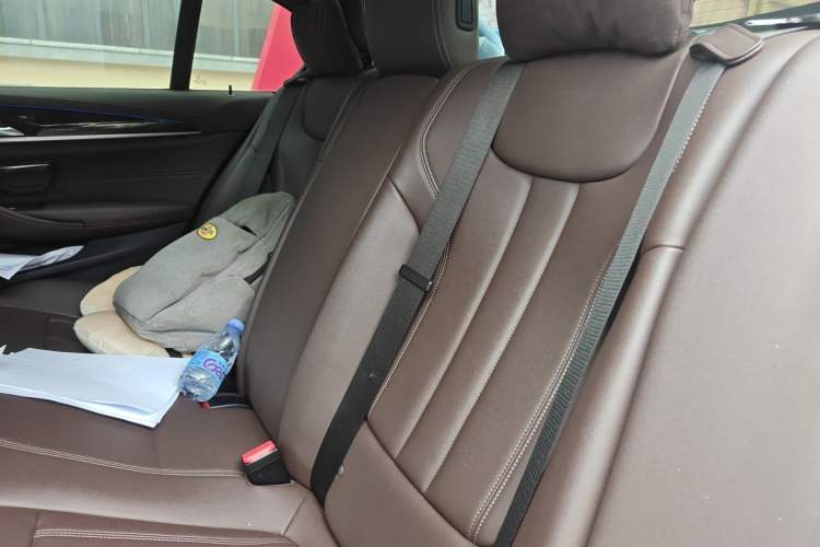 Used BMW 5 Series 2020 525Li M Sport Package Left Rear Seat
