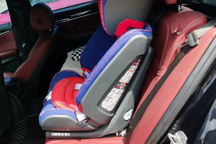 Used BMW 5 Series 2020 530Li Leading Model M Sport Package Left Rear Seat