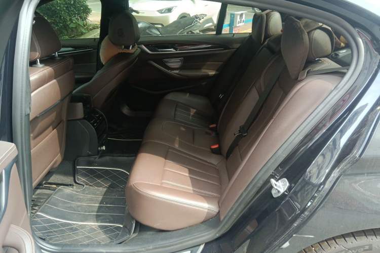 Used BMW 5 Series 2020 525Li M Sport Package Left Rear Seat