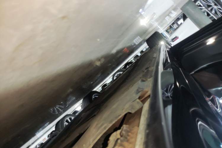 Used BMW 5 Series 2020 530Li Leading Edition Luxury Package Left Side Sill