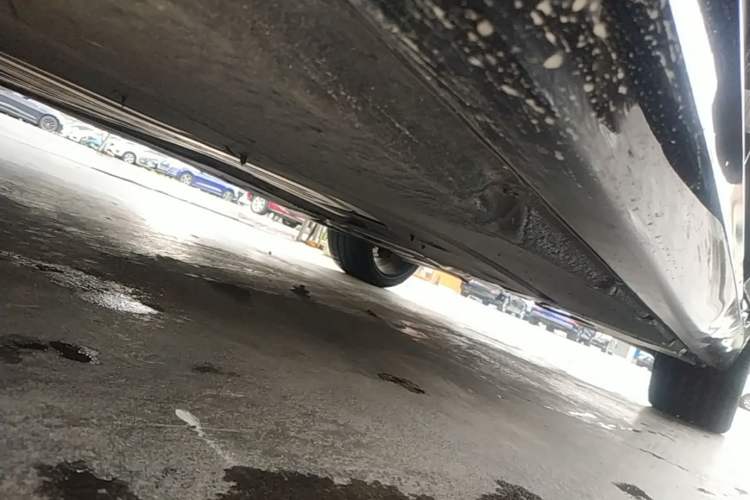 Used BMW 5 Series 2020 530Li Leading Model M Sport Package Left Side Sill