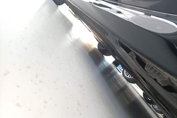 Used BMW 5 Series 2020 530Li Luxury Edition M Sport Package Left Side Sill