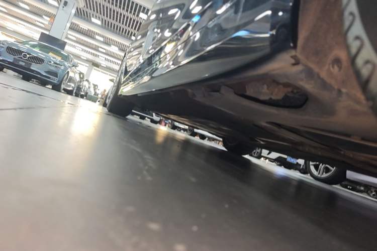 Used BMW 5 Series 2020 525Li Luxury Package Left Side Sill