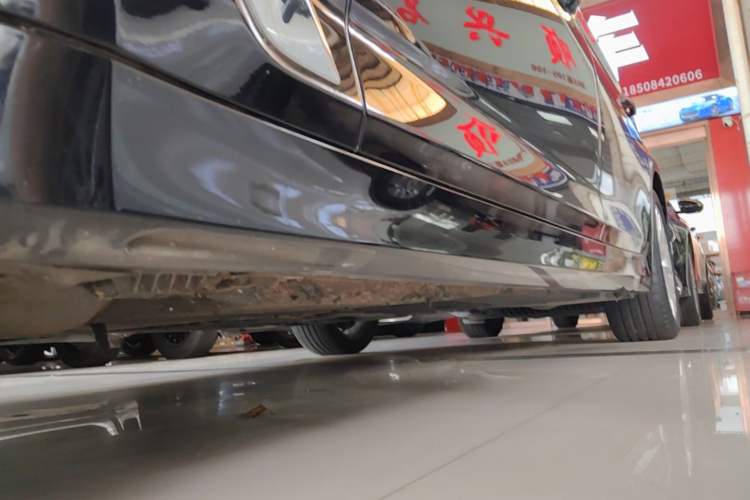Used BMW 5 Series 2020 530Li Luxury Edition Premium Package Left Side Sill