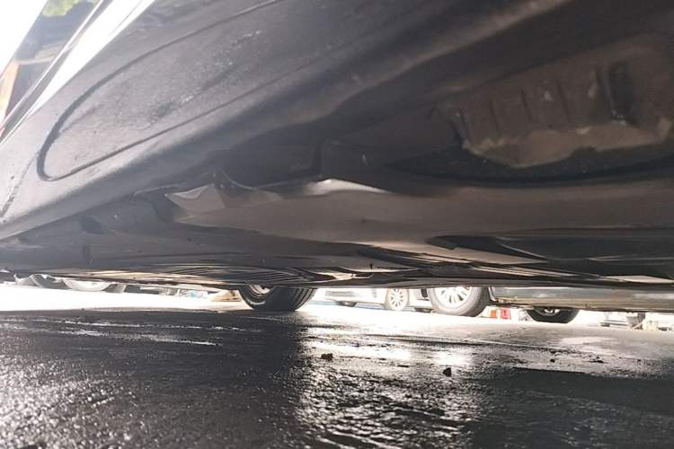 Used BMW 5 Series 2020 525Li M Sport Package Left Side Sill
