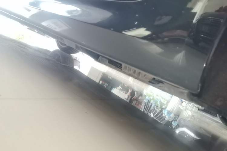 Used BMW 5 Series 2020 530Li Leading Model M Sport Package Left Side Sill