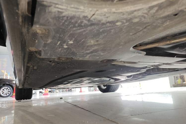 Used BMW 5 Series 2020 530Li Leading Edition Luxury Package Left Side Sill