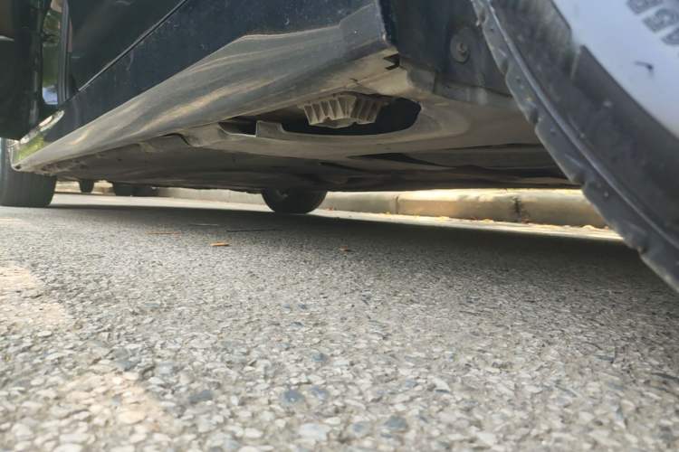 Used BMW 5 Series 2020 530Li Leading Edition Luxury Package Left Side Sill