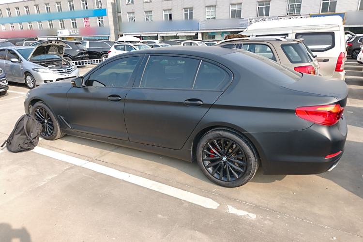 Used BMW 5 Series 2020 525Li Luxury Package Left Side