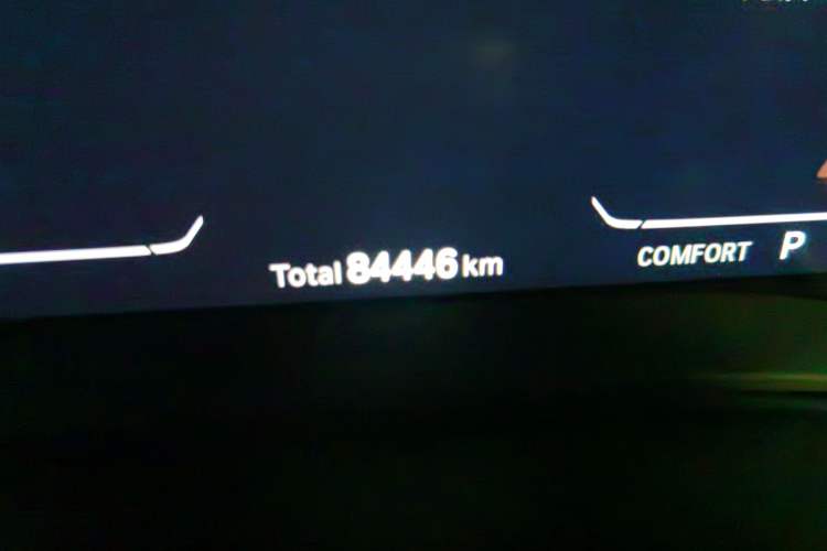 Used BMW 5 Series 2020 525Li M Sport Package Odometer Close Up