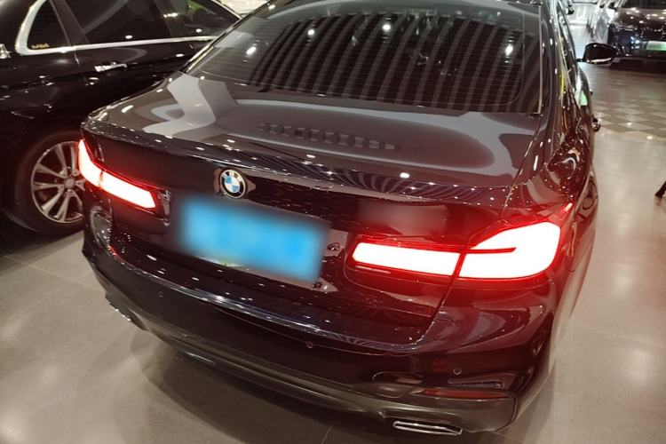 Used BMW 5 Series 2020 525Li M Sport Package Rear