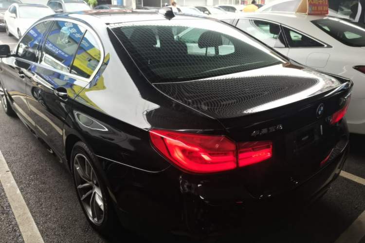 Used BMW 5 Series 2020 525Li M Sport Package Rear Left 45 Deg