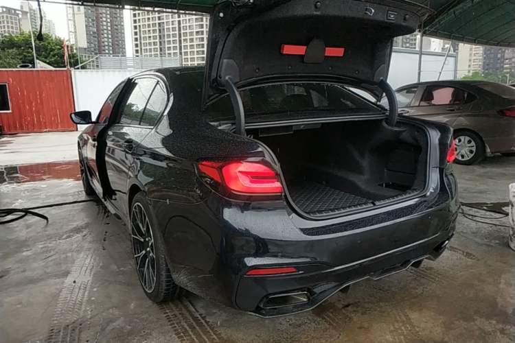 Used BMW 5 Series 2020 530Li Leading Model M Sport Package Rear Left 45 Deg