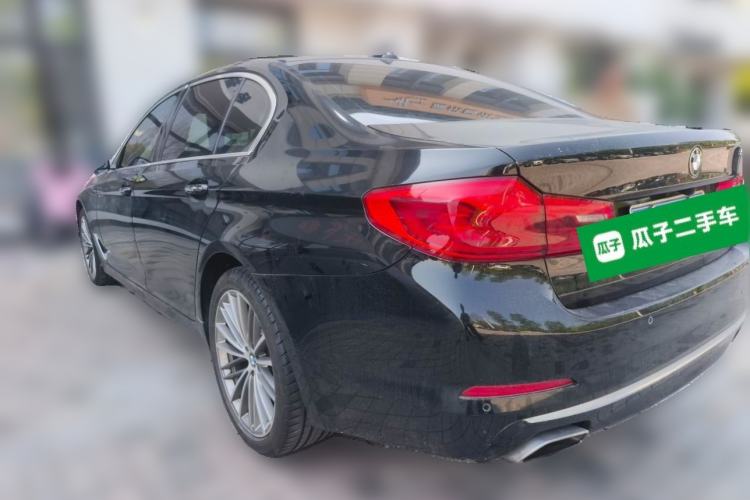 Used BMW 5 Series 2020 525Li Luxury Package Rear Left 45 Deg