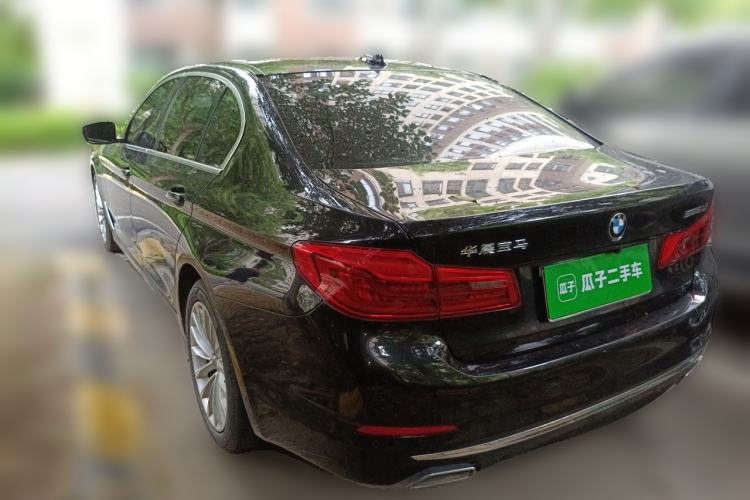Used BMW 5 Series 2020 525Li Luxury Package Rear Left 45 Deg