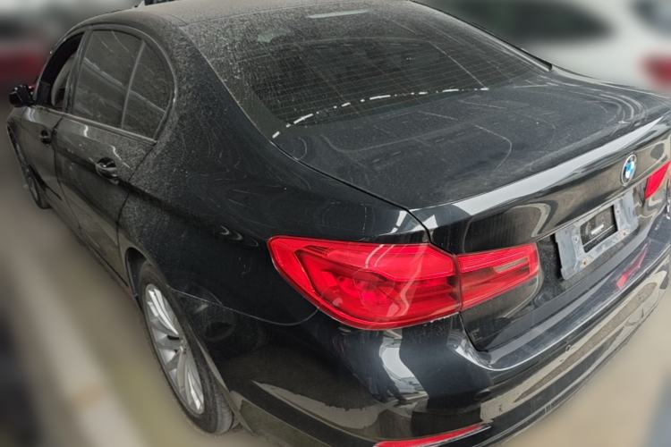 Used BMW 5 Series 2020 525Li Luxury Package Rear Left 45 Deg