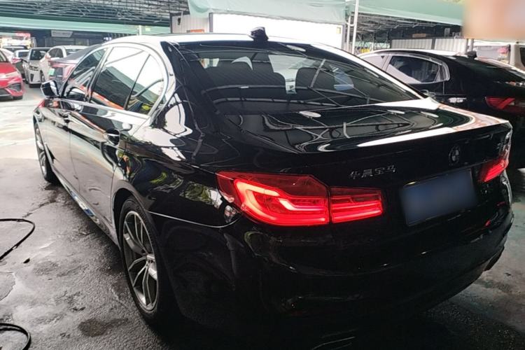 Used BMW 5 Series 2020 525Li M Sport Package Rear Left 45 Deg