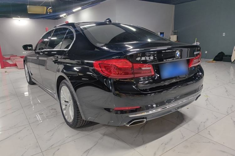 Used BMW 5 Series 2020 525Li Luxury Package Rear Left 45 Deg