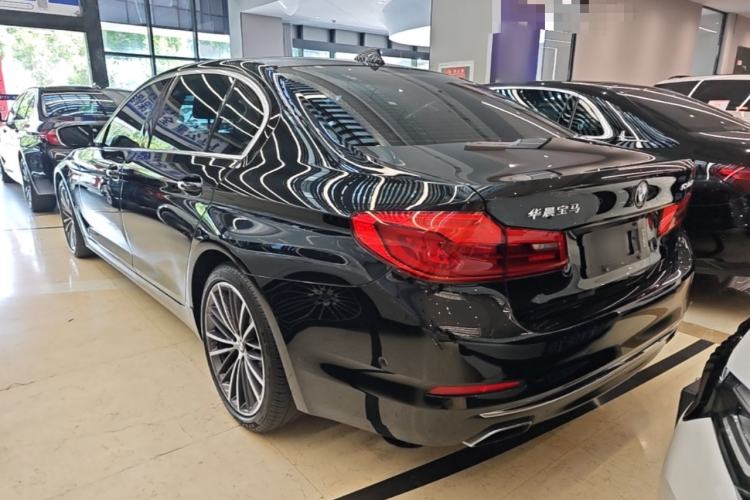 Used BMW 5 Series 2020 530Li Executive Luxury Package Rear Left 45 Deg