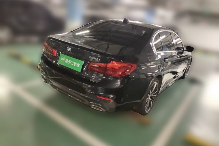 Used BMW 5 Series 2020 530Li Luxury Edition M Sport Package Rear Right 45 Deg