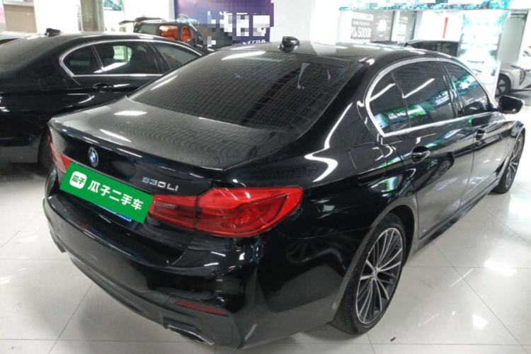 Used BMW 5 Series 2020 530Li Leading Model M Sport Package Rear Right 45 Deg