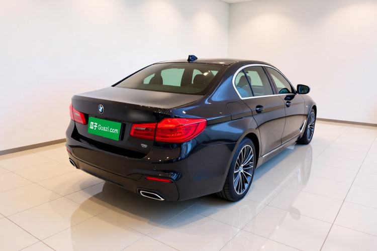Used BMW 5 Series 2020 530Li Leading Model M Sport Package Rear Right 45 Deg