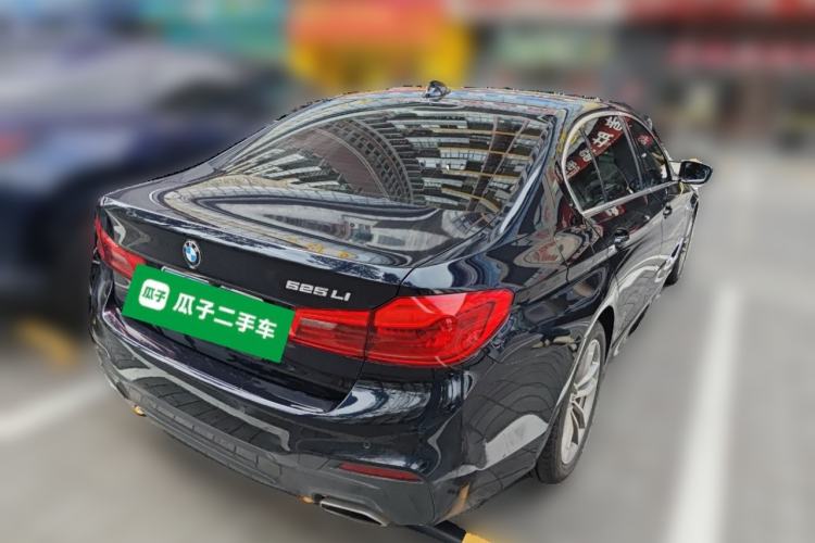 Used BMW 5 Series 2020 525Li M Sport Package Rear Right 45 Deg