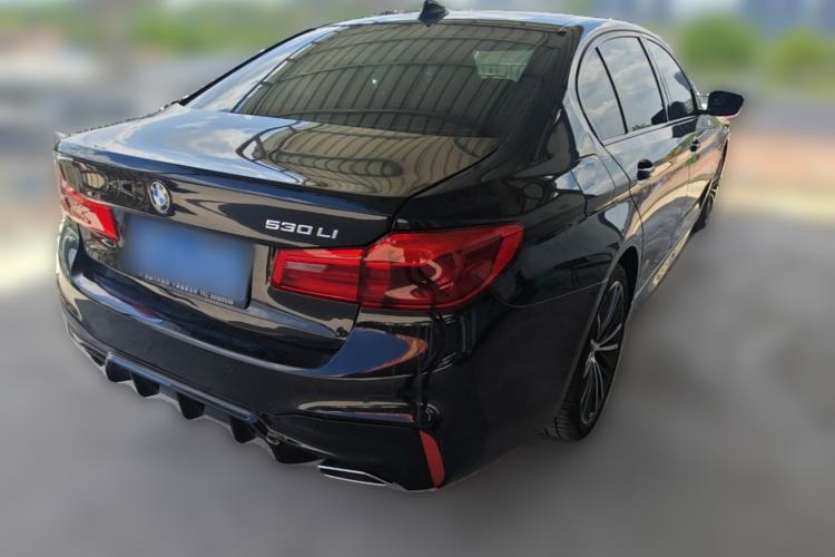 Used BMW 5 Series 2020 530Li Luxury Edition M Sport Package Rear Right 45 Deg