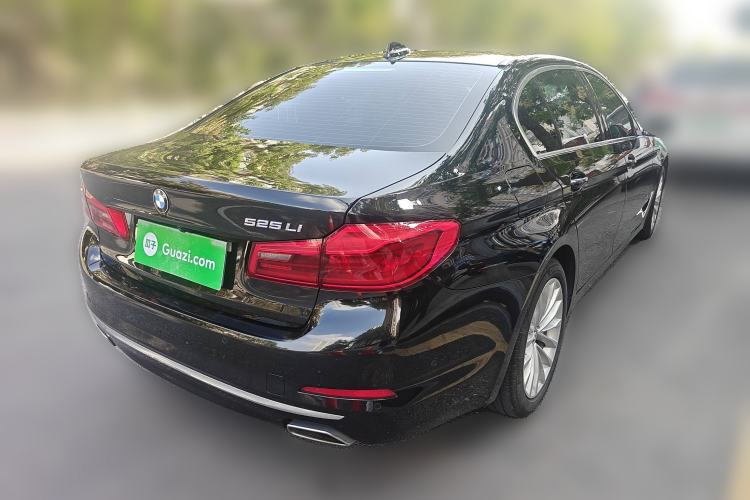 Used BMW 5 Series 2020 525Li Luxury Package Rear Right 45 Deg