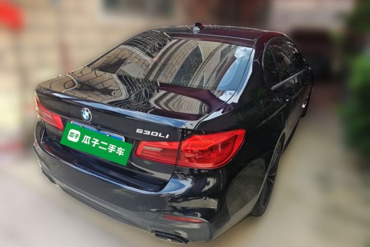 Used BMW 5 Series 2020 530Li Leading Model M Sport Package Rear Right 45 Deg