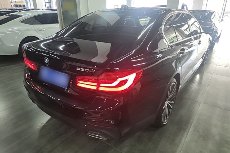 Used BMW 5 Series 2020 530Li Leading Model M Sport Package Rear Right 45 Deg