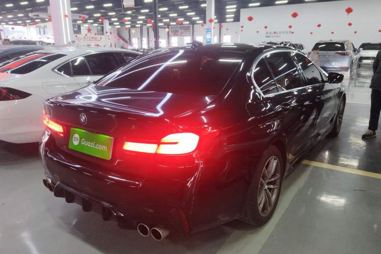 Used BMW 5 Series 2020 525Li M Sport Package Rear Right 45 Deg