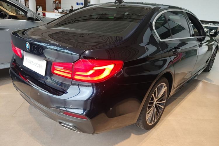 Used BMW 5 Series 2020 530Li Luxury Edition M Sport Package Rear Right 45 Deg