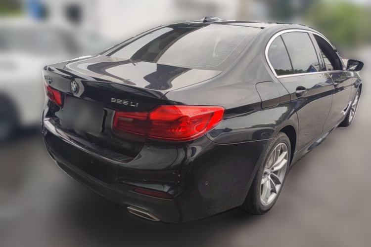 Used BMW 5 Series 2020 525Li M Sport Package Rear Right 45 Deg