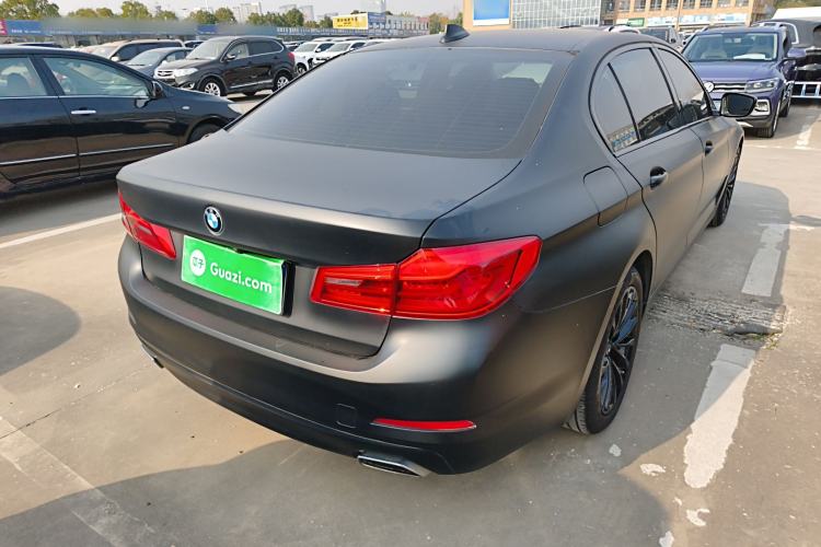 Used BMW 5 Series 2020 525Li Luxury Package Rear Right 45 Deg