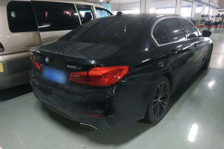 Used BMW 5 Series 2020 530Li Leading Model M Sport Package Rear Right 45 Deg