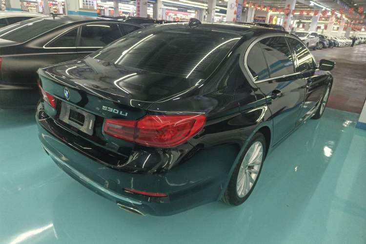 Used BMW 5 Series 2020 530Li Leading Edition Luxury Package Rear Right 45 Deg