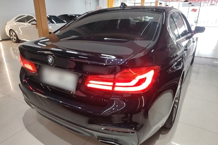 Used BMW 5 Series 2020 525Li M Sport Package Rear Right 45 Deg