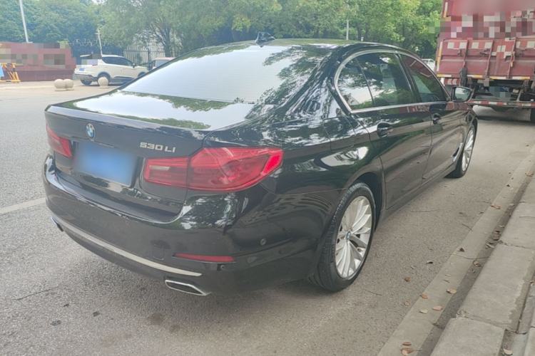 Used BMW 5 Series 2020 530Li Leading Edition Luxury Package Rear Right 45 Deg