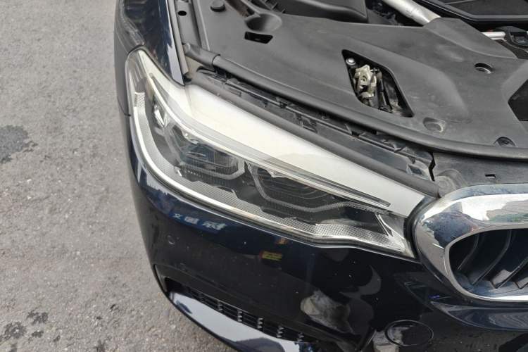 Used BMW 5 Series 2020 530Li Leading Model M Sport Package Right Front Headlight