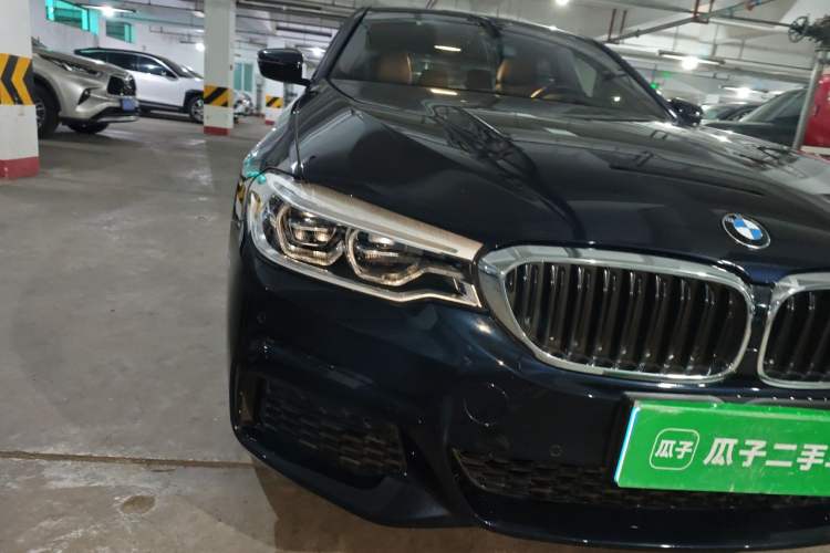 Used BMW 5 Series 2020 525i M Sport Package Right Front Headlight