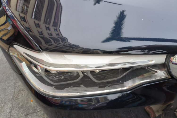 Used BMW 5 Series 2020 530Li Leading Model M Sport Package Right Front Headlight
