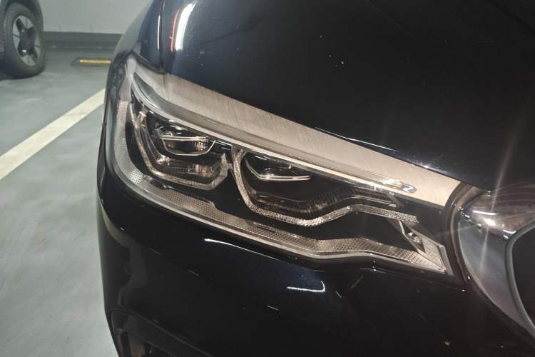 Used BMW 5 Series 2020 530Li Leading Model M Sport Package Right Front Headlight