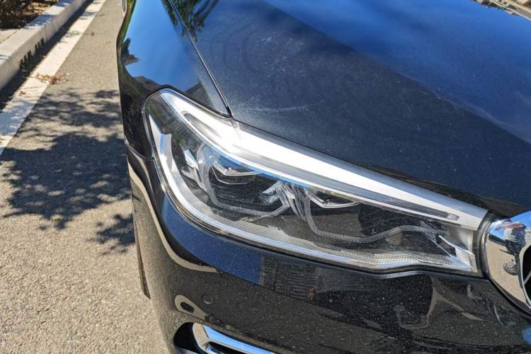 Used BMW 5 Series 2020 530Li Leading Edition Luxury Package Right Front Headlight